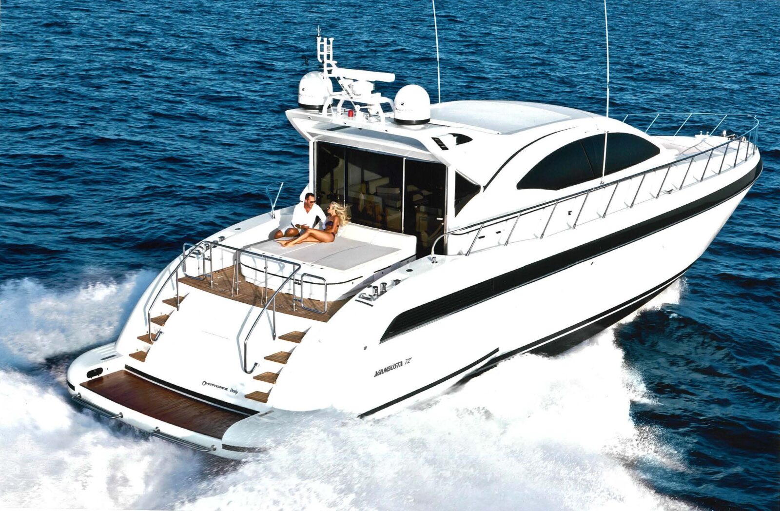 Mangusta yacht cruising with passengers onboard