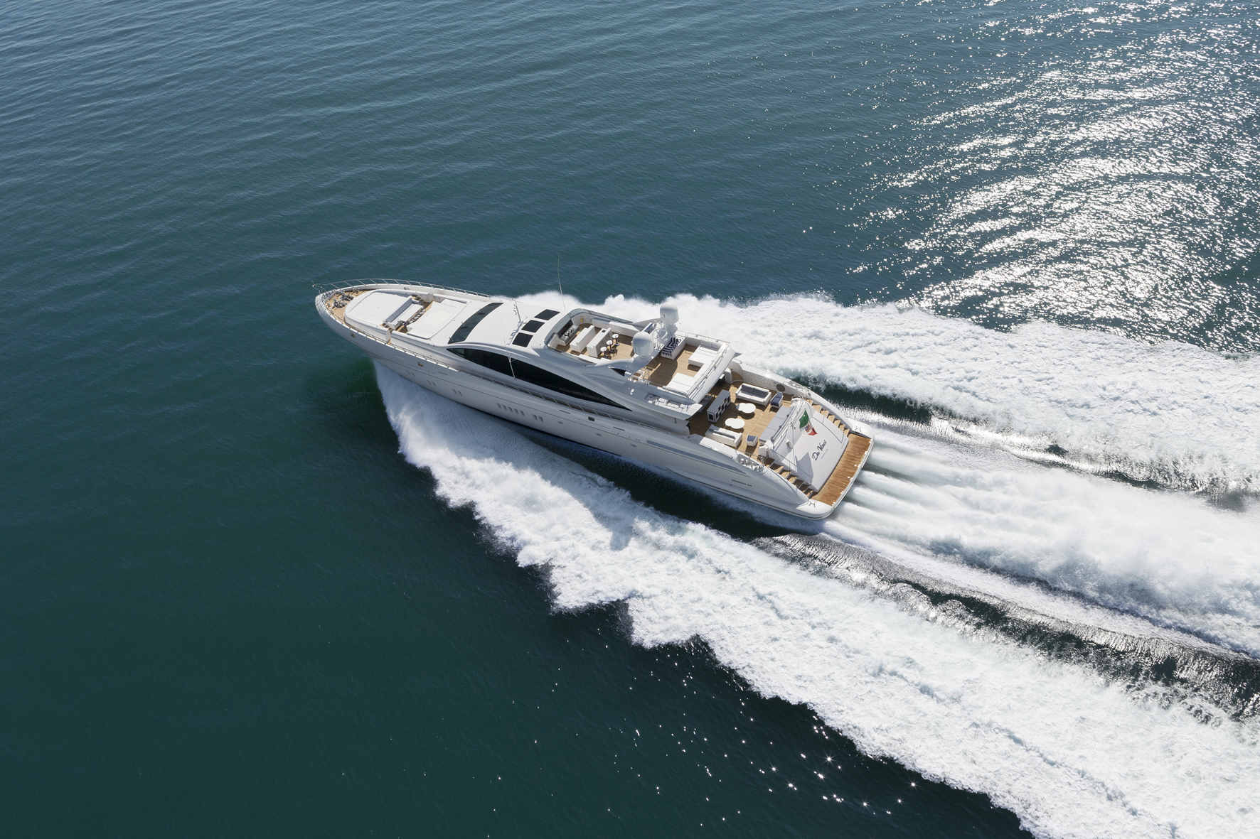 Mangusta yacht cruising at high speed