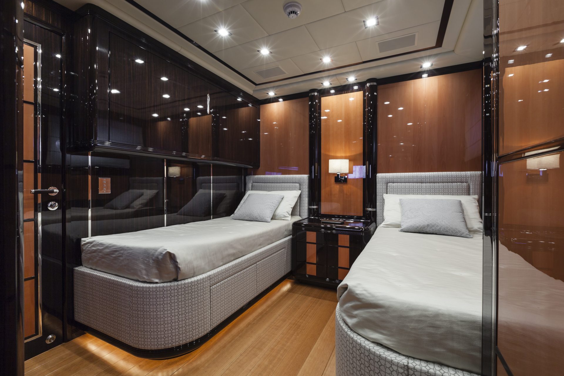 Cabina doppia di lusso Mangusta Yachts