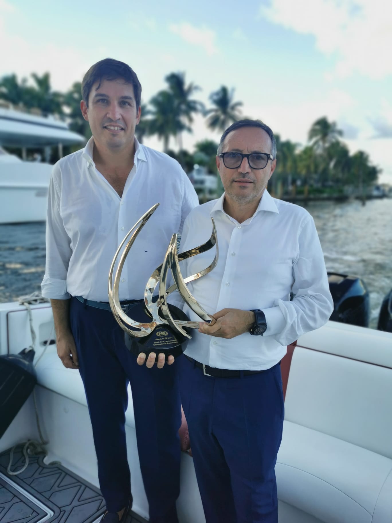 Award ceremony on a yacht with Mangusta executives