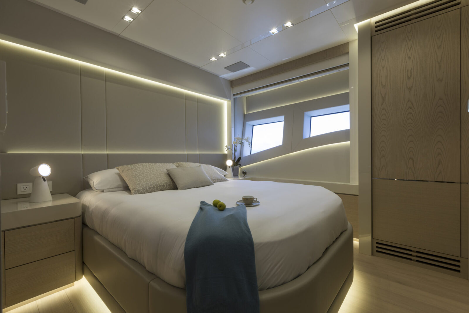 Luxurious bedroom suite on Mangusta Yacht