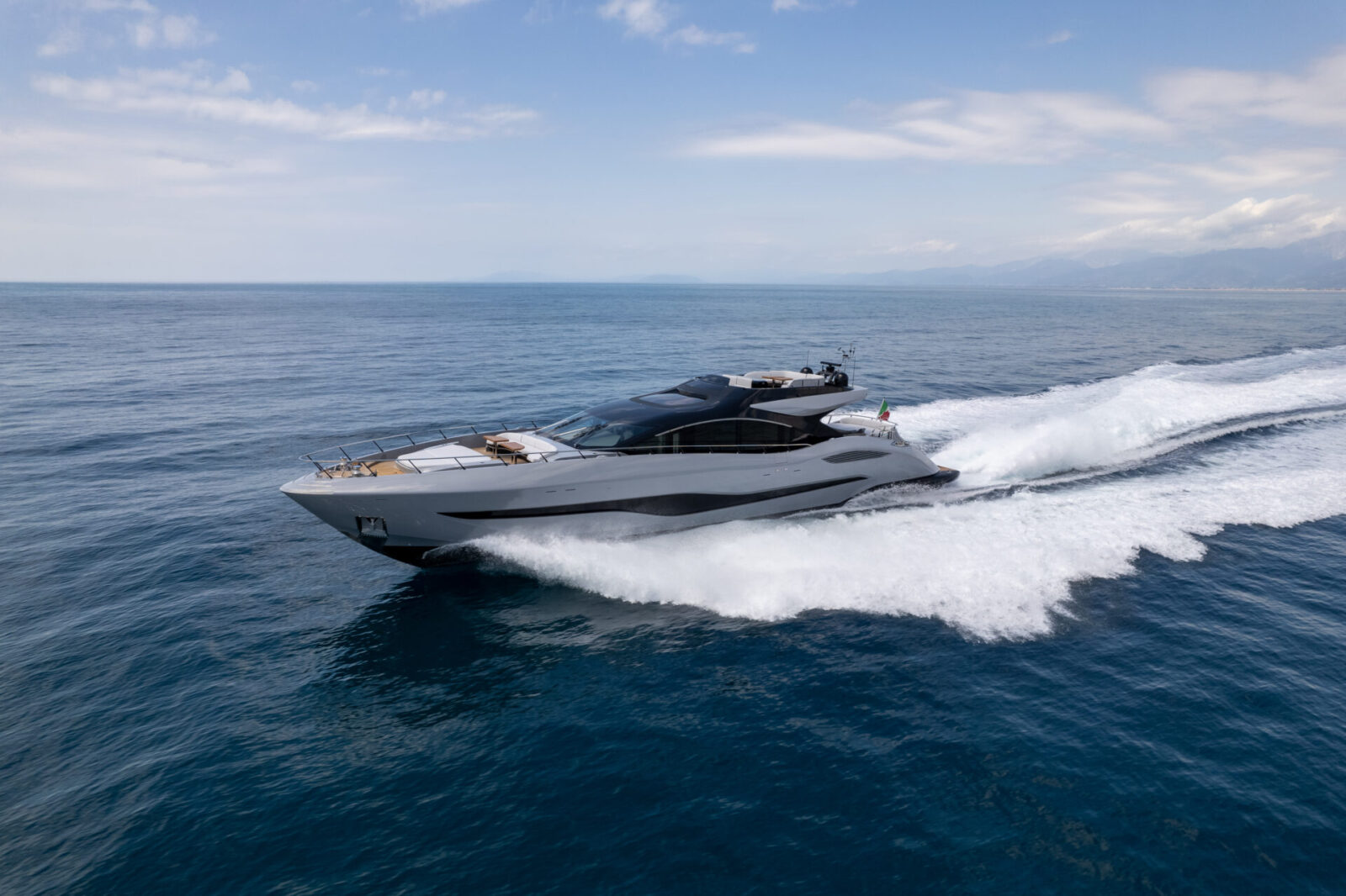 Mangusta yacht cruising on open sea