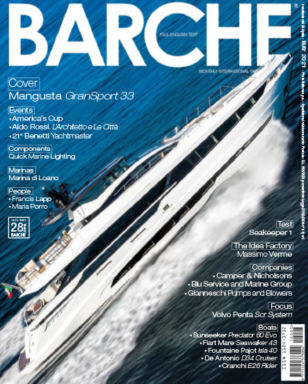 Mangusta GranSport 33 on the water, sleek design