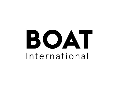 Logo BOAT International su sfondo bianco.