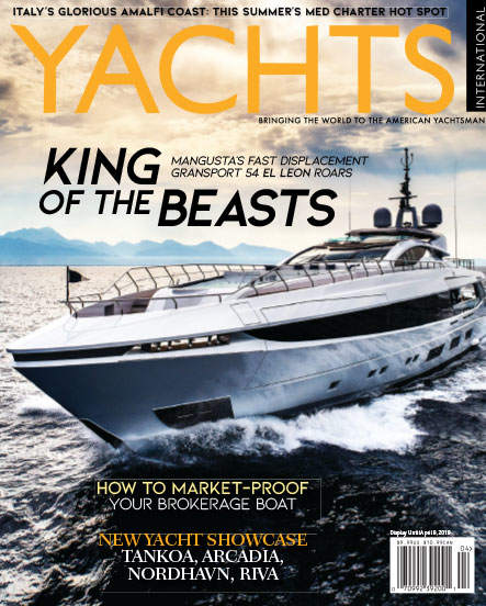 Mangusta GranSport 54 El Leon yacht at sea.