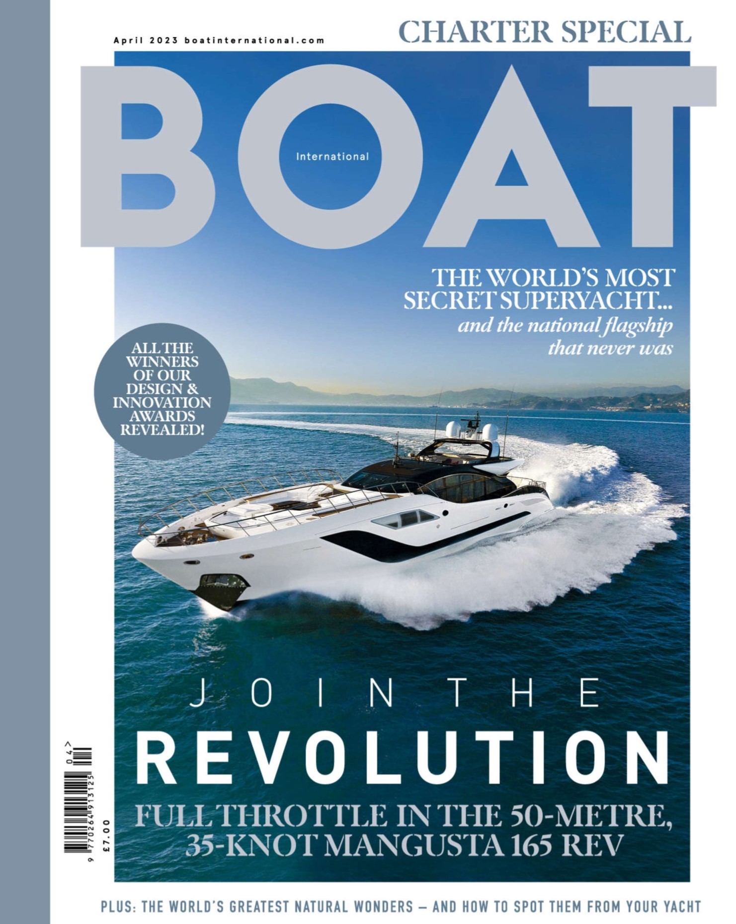 Mangusta 165 REV cruising at full speed on ocean