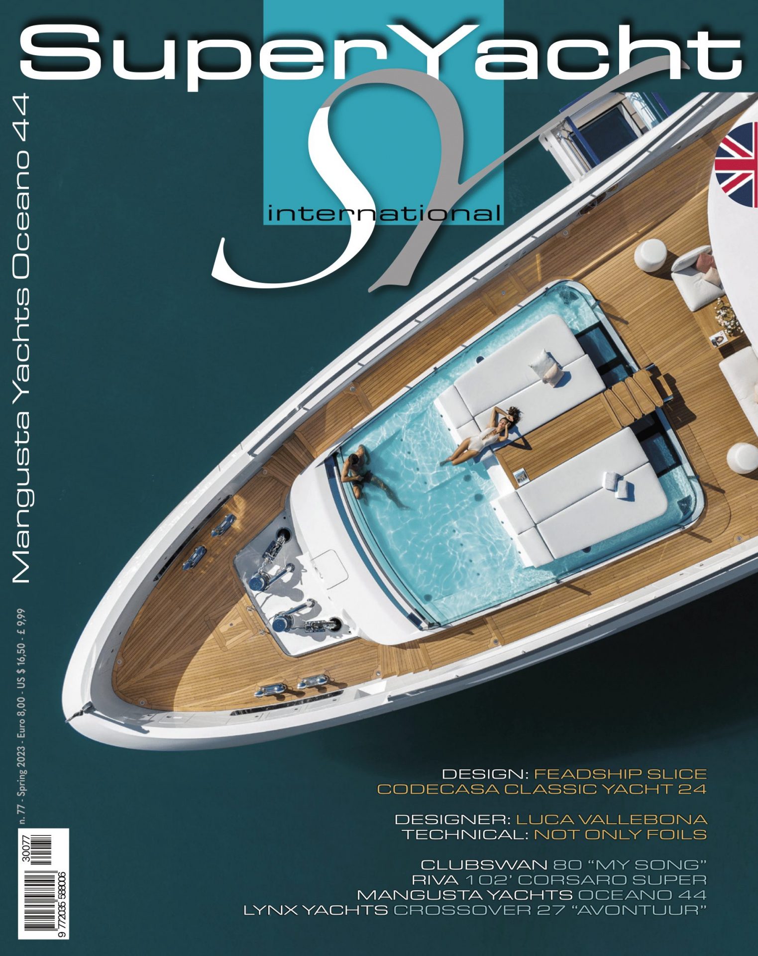 Mangusta Yachts Oceano 44 luxury deck and pool